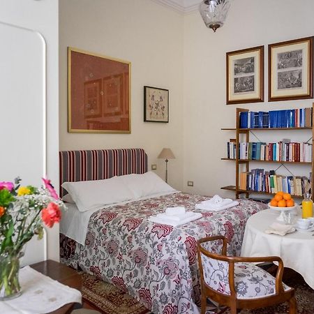 Palazzo Bernardini Suites Lecce Bagian luar foto