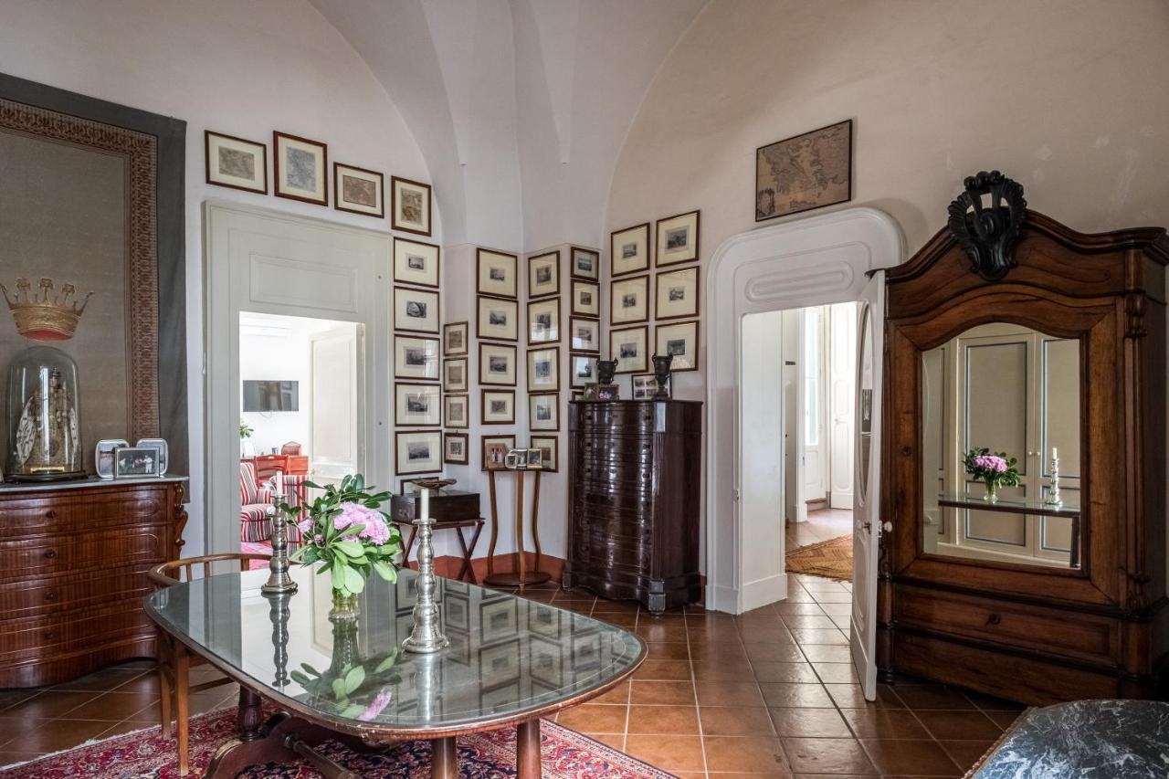 Palazzo Bernardini Suites Lecce Bagian luar foto