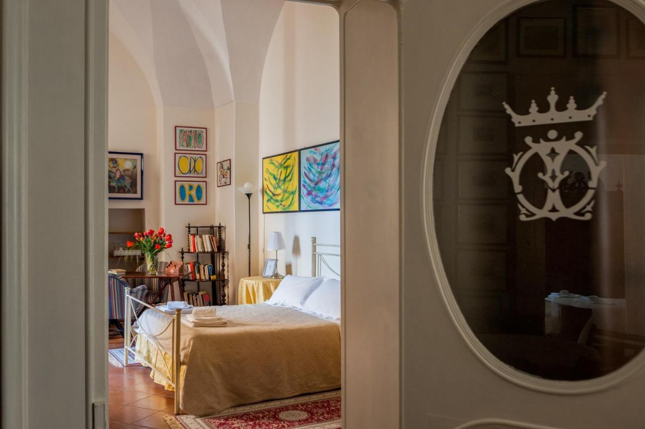 Palazzo Bernardini Suites Lecce Bagian luar foto