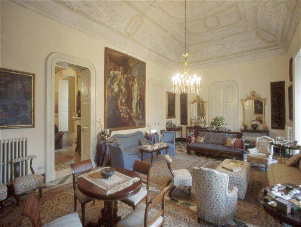 Palazzo Bernardini Suites Lecce Bagian luar foto