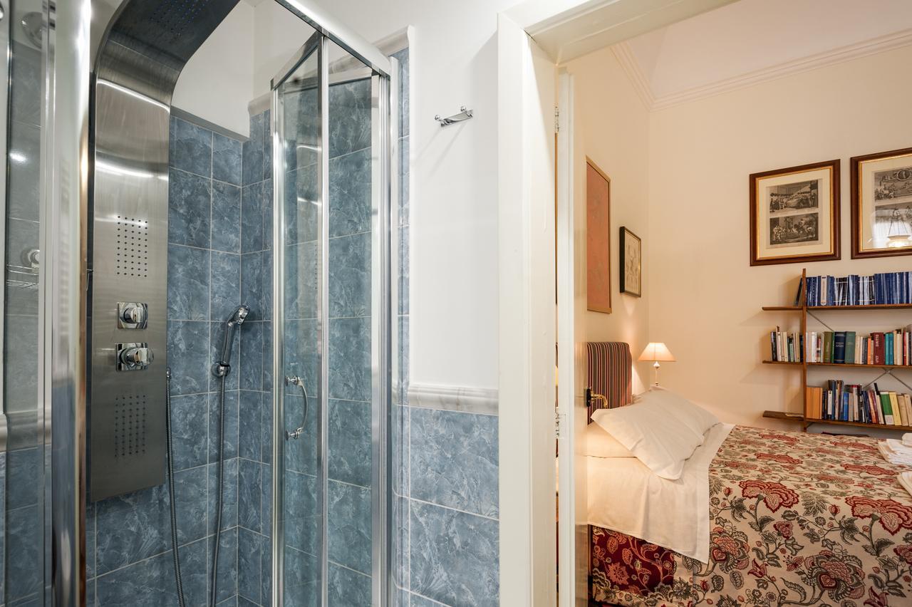 Palazzo Bernardini Suites Lecce Bagian luar foto